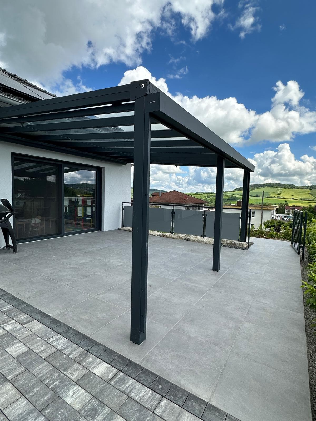 Unsere Arbeit mit terrasse 2